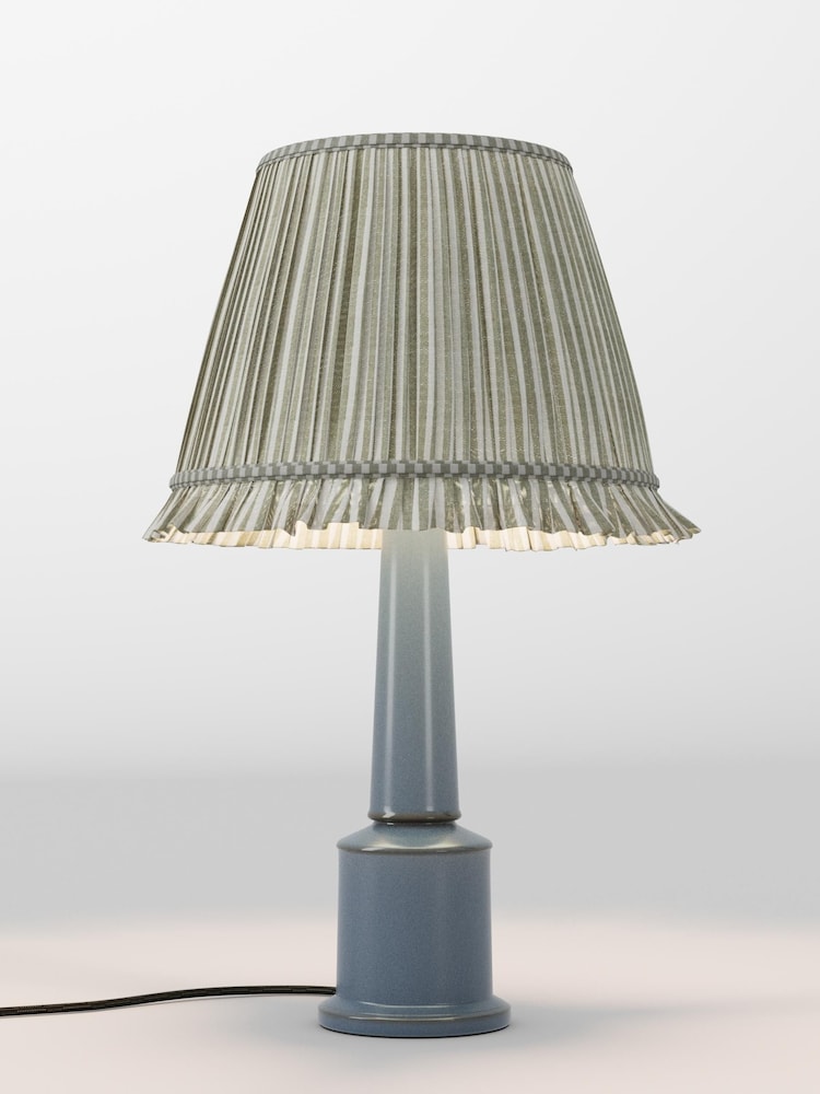 table lamp - Image 1 of 1