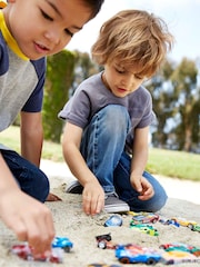 Hot Wheels 10 Car Giftpack - Image 2 of 2