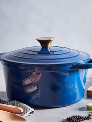 Barbary & Oak Blue 24cm Cast Iron Round Casserole Pan - Image 1 of 4