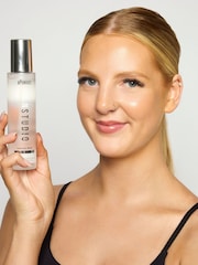 BPerfect Light - Medium Fragrance Free Tan Studio Facial Tanning Mist - Image 4 of 5