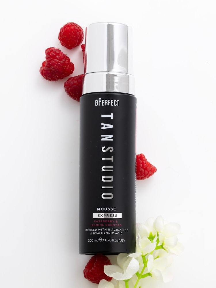 BPerfect Tan Studio Tanning Mousse Express - Image 2 of 3