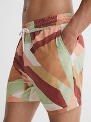 Reiss Dusty Rose Brass Printed Drawstring Swim Shorts - Image 4 of 5