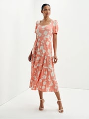 Finery Orange Petite Teresa Floral Print Tiered Midi Dress - Image 3 of 5