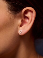 Καρφιά με επίπεδη πλάτη σε σχήμα καρδιάς Accessorize - Εικόνα 1 του 2