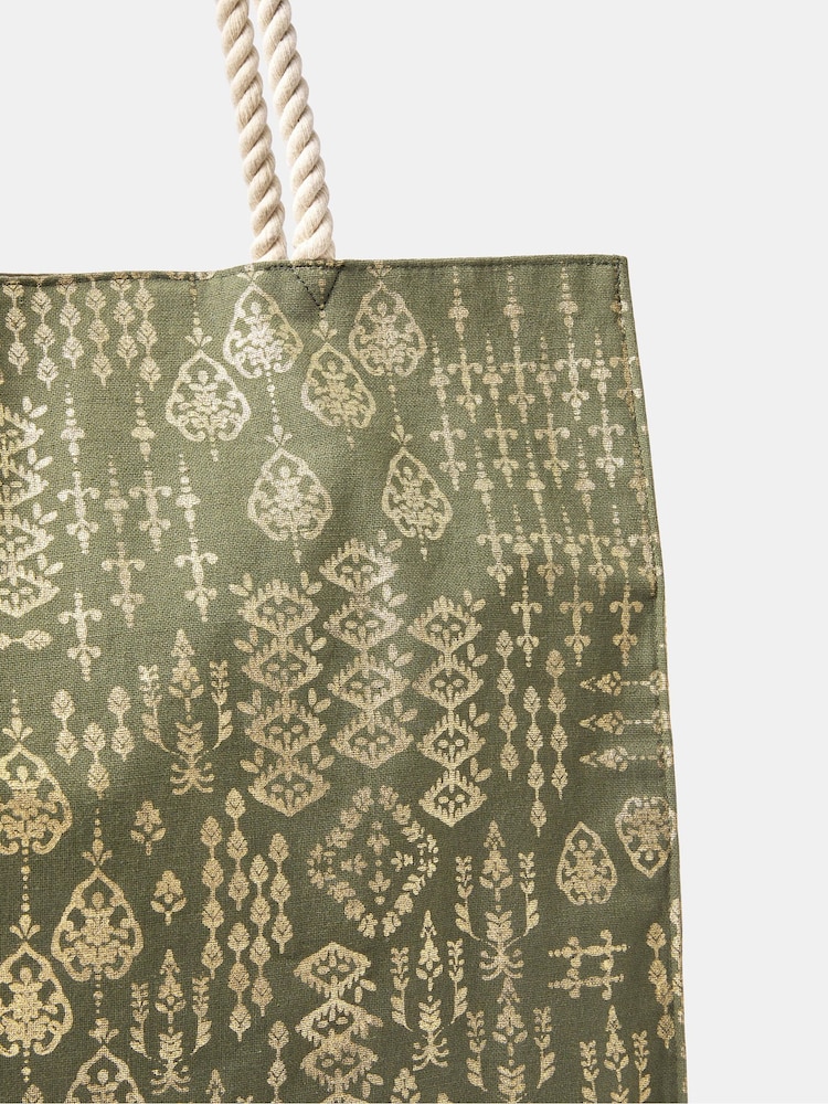 Accessorize Green Foil Print Beach Bag - Image 2 of 2 Accessorize Green Foil Print Beach Bag - Image 2 of 2