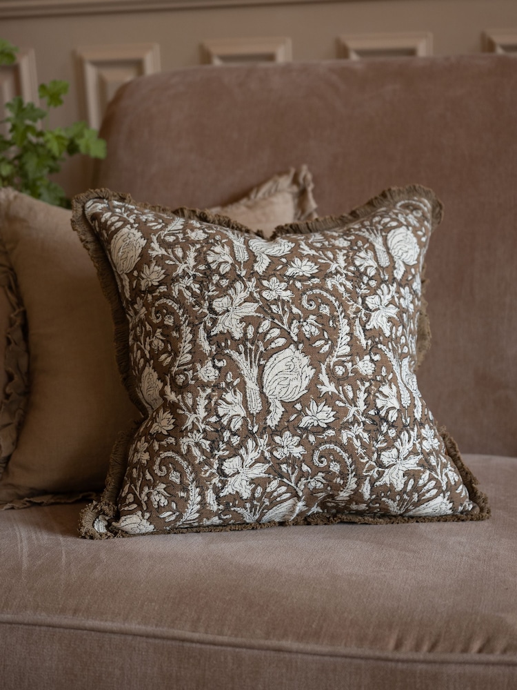 Ellenvale Interiors Sadie Vintage Floral Cushion Cover - Image 3 of 3
