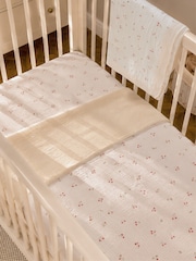 Cuddleco Ditsy Cherry Cot Bed Quilt Baby Essential - Image 4 of 5