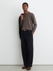 Reiss Ridge Brown Earlsfield Merino Wool V-Neck Jumper - Image 3 of 6