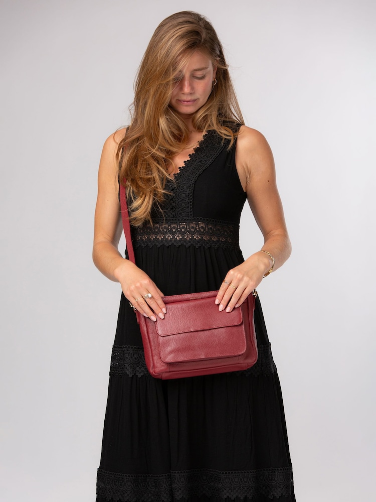 Cultured London Red 'Orly' Leather Cross Body Bag - Image 6 of 6 Cultured London Red 'Orly' Leather Cross Body Bag - Image 6 of 6