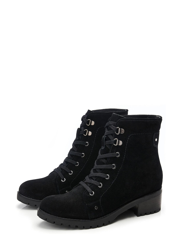 Moda in Pelle Batilda Cleated Lace up Hiker Black Boots - Image 2 of 4 Moda in Pelle Batilda Cleated Lace up Hiker Black Boots - Image 2 of 4