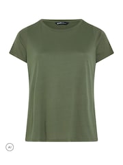 Yours Curve Green/Brown/White Core T-Shirts 3 Pack - Image 5 of 9