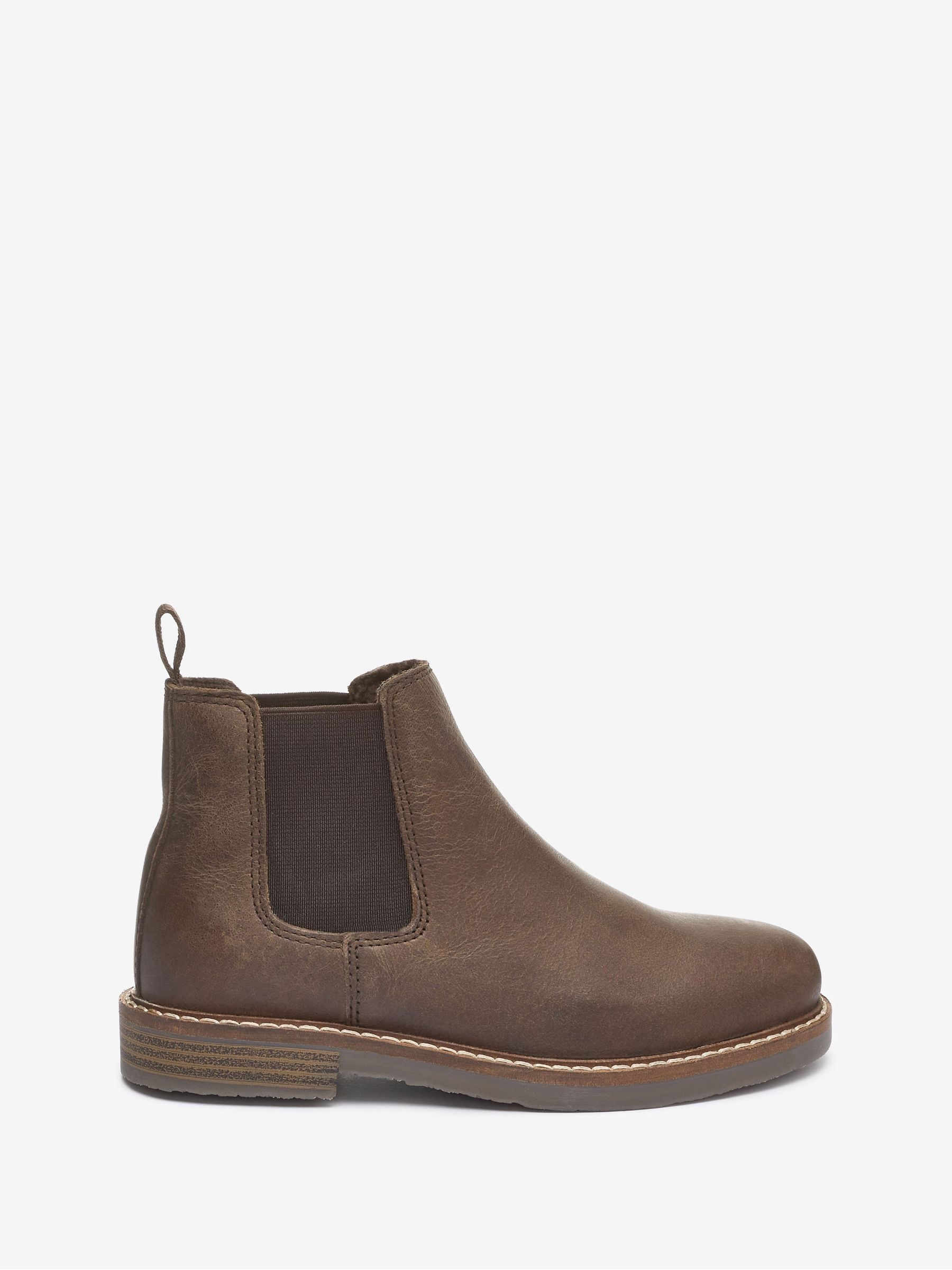 Chelsea boots buy hot sale