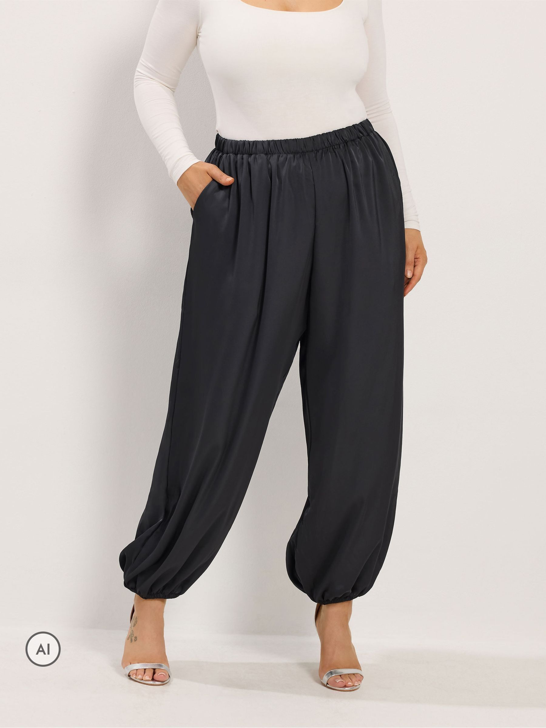 Yours Women's Black Satin Balloon Trousers In Size 30-32 - Image 2