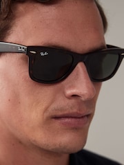 Ray-Ban Wayfarer Sunglasses - Image 14 of 16