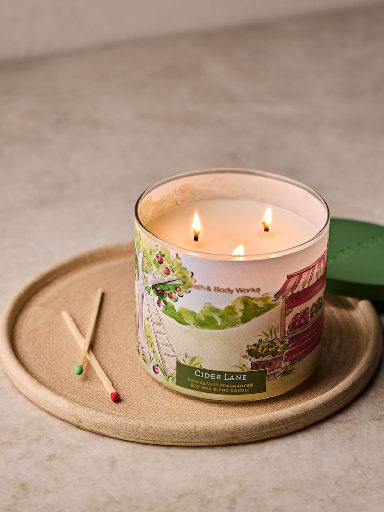 Bath & Body Works Cider Lane 3-Wick Candle 411g - Image 4 of 4 Bath & Body Works Cider Lane 3-Wick Candle 411g - Image 4 of 4