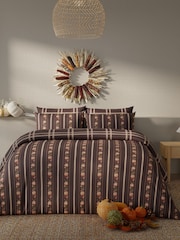 Vantona Chocolate Halloween Stripe Pumpkin Duvet Cover and Pillowcase Set - Image 1 of 5