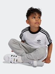 adidas Originals White Adicolor Trefoil 100% Cotton Kids T-Shirt - Image 1 of 2