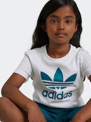 adidas Originals Green Adicolor Shorts T-Shirt Set - Image 4 of 8