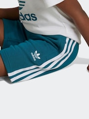 adidas Originals Green Adicolor Shorts T-Shirt Set - Image 5 of 8