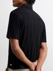 River Island Boxy Fit Plisseskjorte - Bilde 4 av 4
