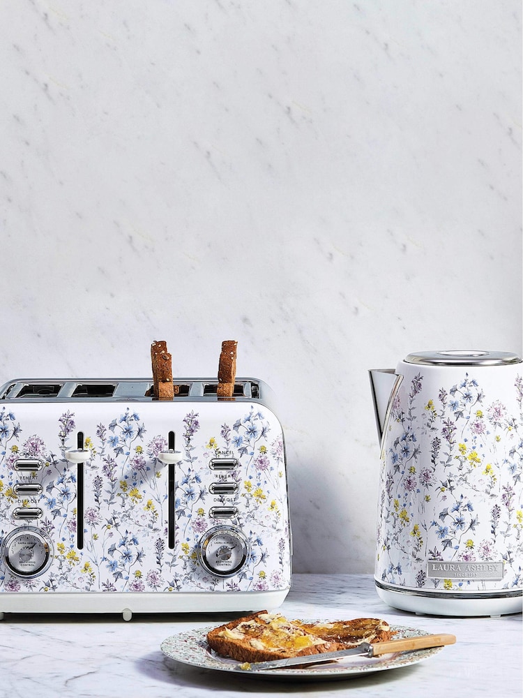Laura Ashley White 4 Slice Toaster - Image 7 of 7 Laura Ashley White 4 Slice Toaster - Image 7 of 7