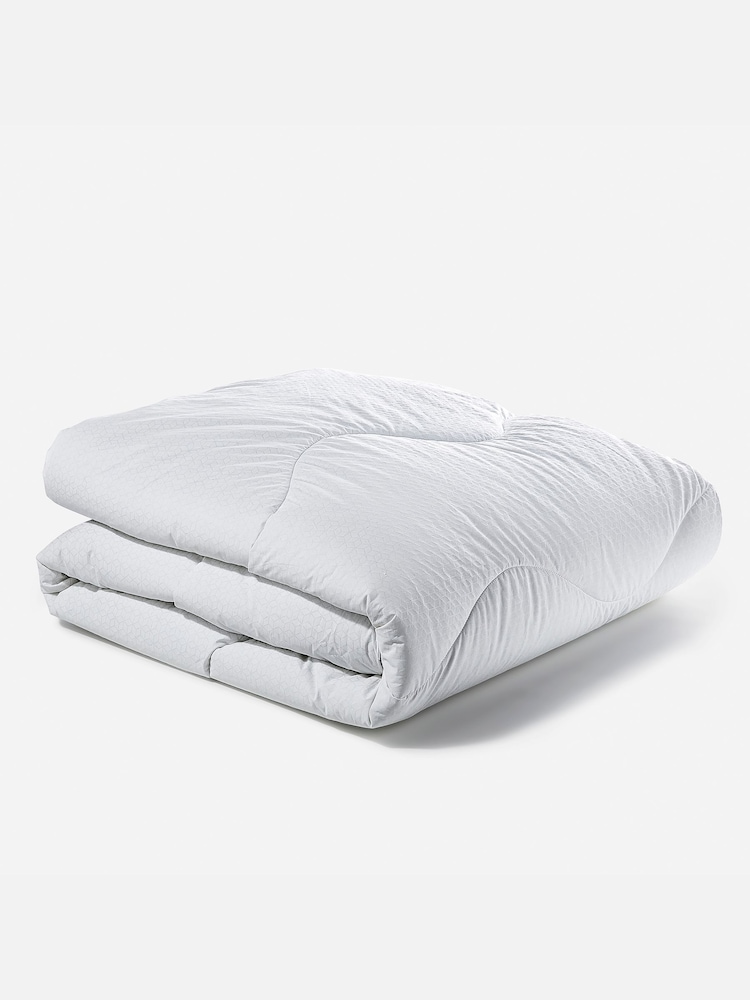 Fine Bedding Company Activated Cooling Cotton 10.5 Tog Duvet - Image 2 of 3