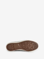 Schwarz - Converse Chuck Taylor Turnschuhe mit Herzmotiven - Bild 6 von 7