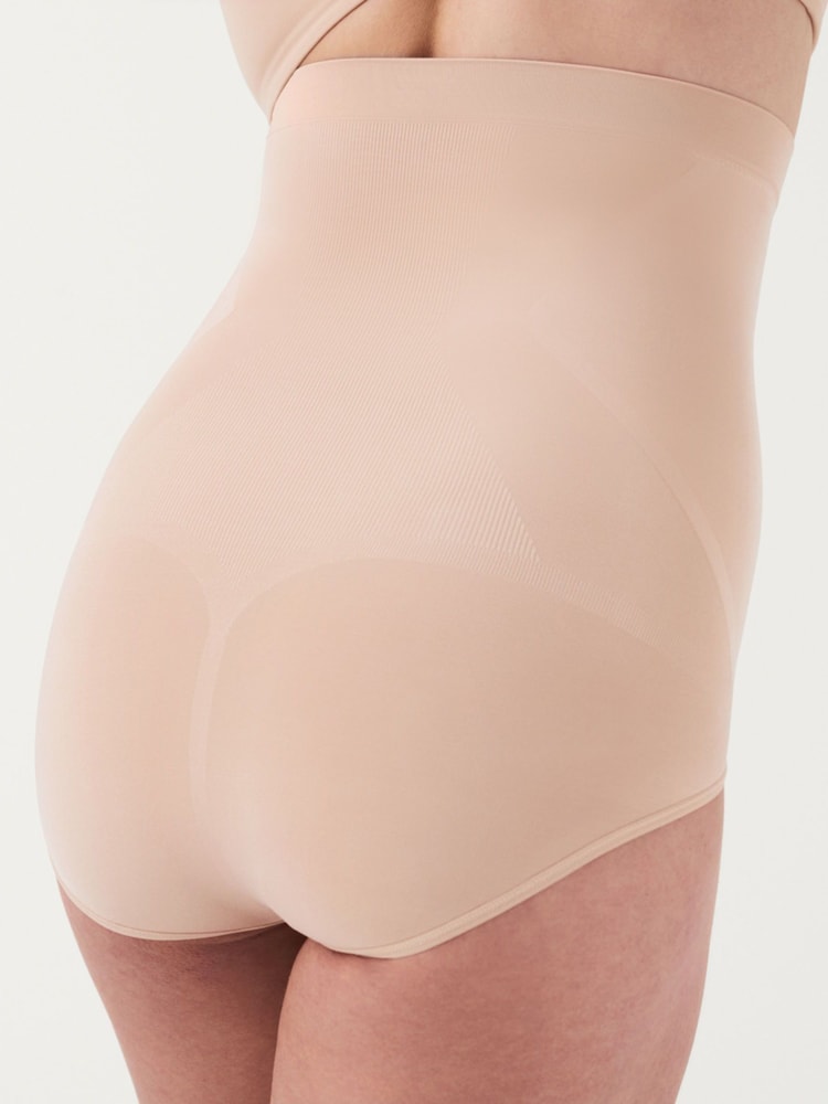 SPANXsculpt™ On Core High-Waisted Briefs - Image 5 of 5