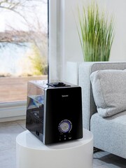 Beurer Black Compact Air Humidifier - Image 2 of 4