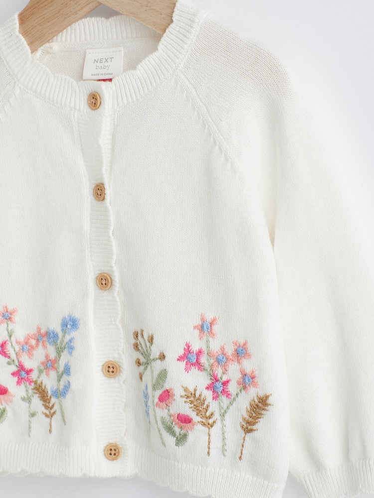 Pink blomstret - Babybroderet cardigan i 100% bomuld (0mdr.-2år) - Image 3 of 7