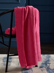 Fuchsia Pink Plush Fleece Throw - Image 2 of 4