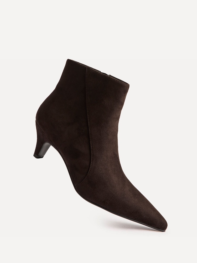 Linzi Brown Blaire Low Heel Ankle Boots - Image 5 of 5 Linzi Brown Blaire Low Heel Ankle Boots - Image 5 of 5