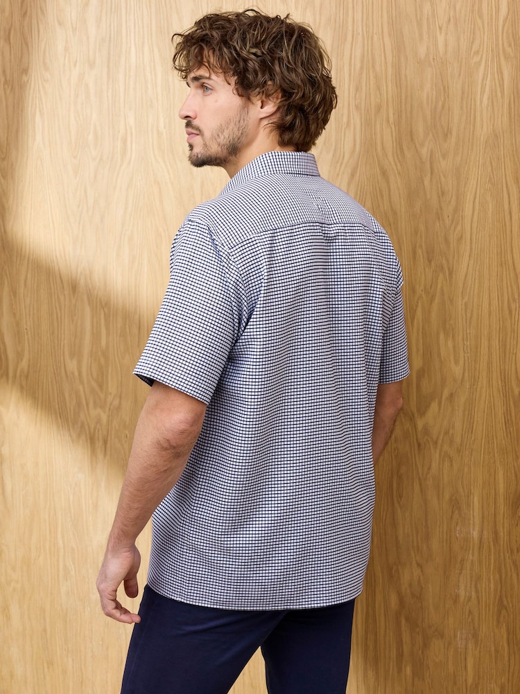 Cotton Traders Blue Check Signature Short Sleeve Easy-Iron Shirt - Image 2 of 4 Cotton Traders Blue Check Signature Short Sleeve Easy-Iron Shirt - Image 2 of 4