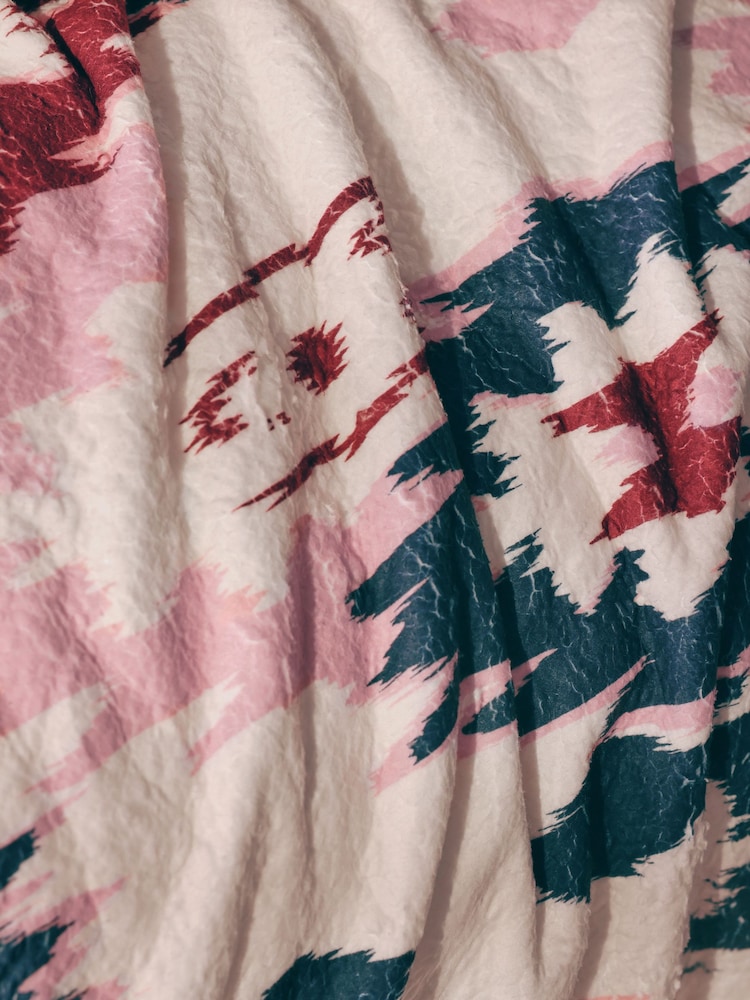 Natural Borg Aztec Print Throw - Image 6 of 6