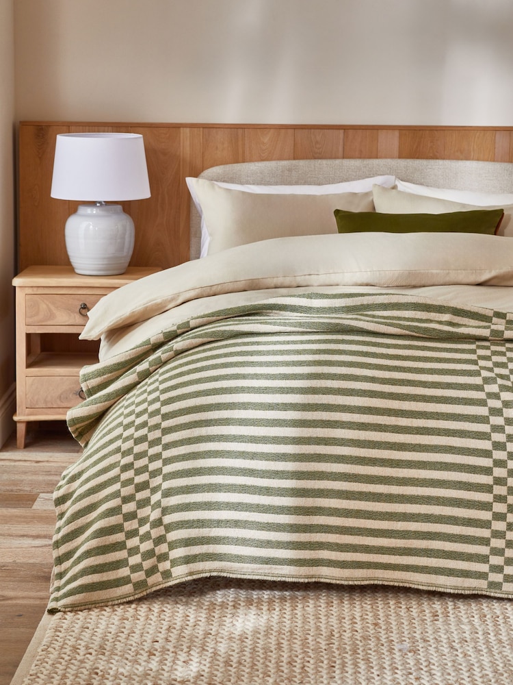 Green Jessie Knitted Throw - Image 1 of 7