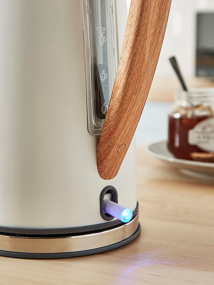Swan White Nordic Cordless Kettle - Image 8 of 8 Swan White Nordic Cordless Kettle - Image 8 of 8