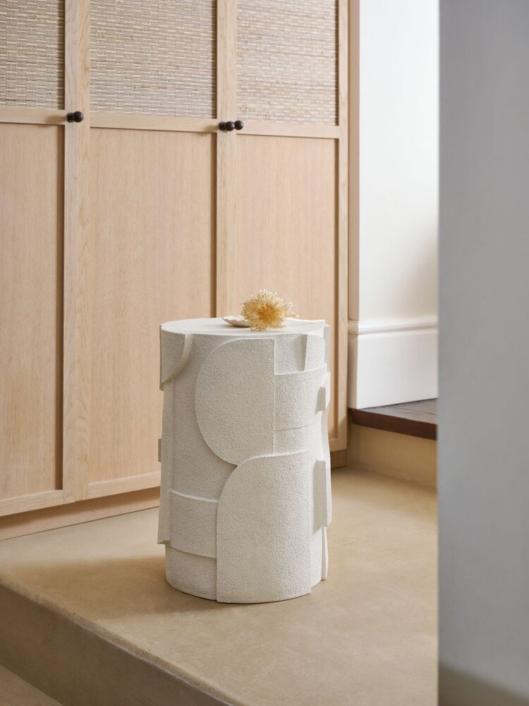 White Abstract Geo Resin Side Table - Image 1 of 6