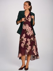 Jolie Moi Red Angel Sleeve Pleated Chiffon Maxi Dress - Image 5 of 6