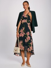 Jolie Moi Green Angel Sleeve Pleated Chiffon Maxi Dress - Image 5 of 6