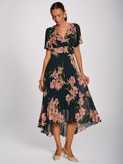 Jolie Moi Green Angel Sleeve Pleated Chiffon Maxi Dress - Image 6 of 6
