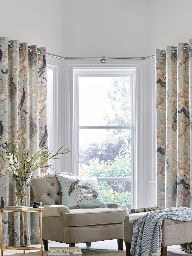 Laura Ashley Belvedere, gefütterte Ösenvorhänge aus 100 % Baumwolle - Bild 1 von 3 Laura Ashley Belvedere, gefütterte Ösenvorhänge aus 100 % Baumwolle - Bild 1 von 3