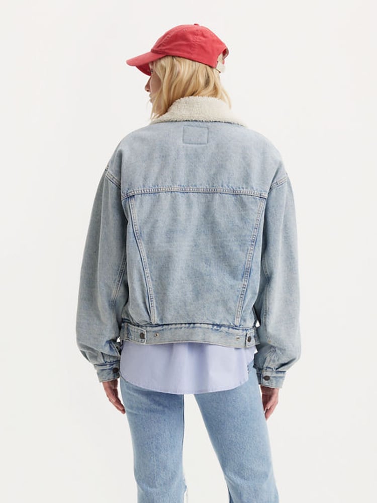 Levi's® Blue 90s Sherpa Trucker Jacket - Image 2 of 5 Levi's® Blue 90s Sherpa Trucker Jacket - Image 2 of 5