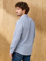 Blauw - Cotton Traders Signature Long Sleeve Oxford Shirt - Afbeelding 2 van 4