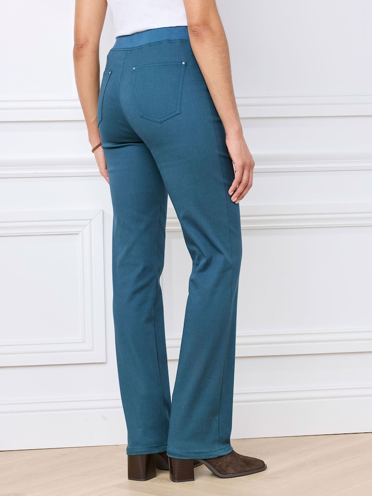 Cotton Traders Green Premium Pull On Twill Straight Leg Jeans 25" - Image 2 of 4 Cotton Traders Green Premium Pull On Twill Straight Leg Jeans 25" - Image 2 of 4