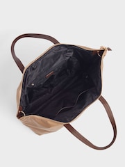 Osprey London The Wanderer Nylon Weekender Purse With Pouch - Image 4 of 6