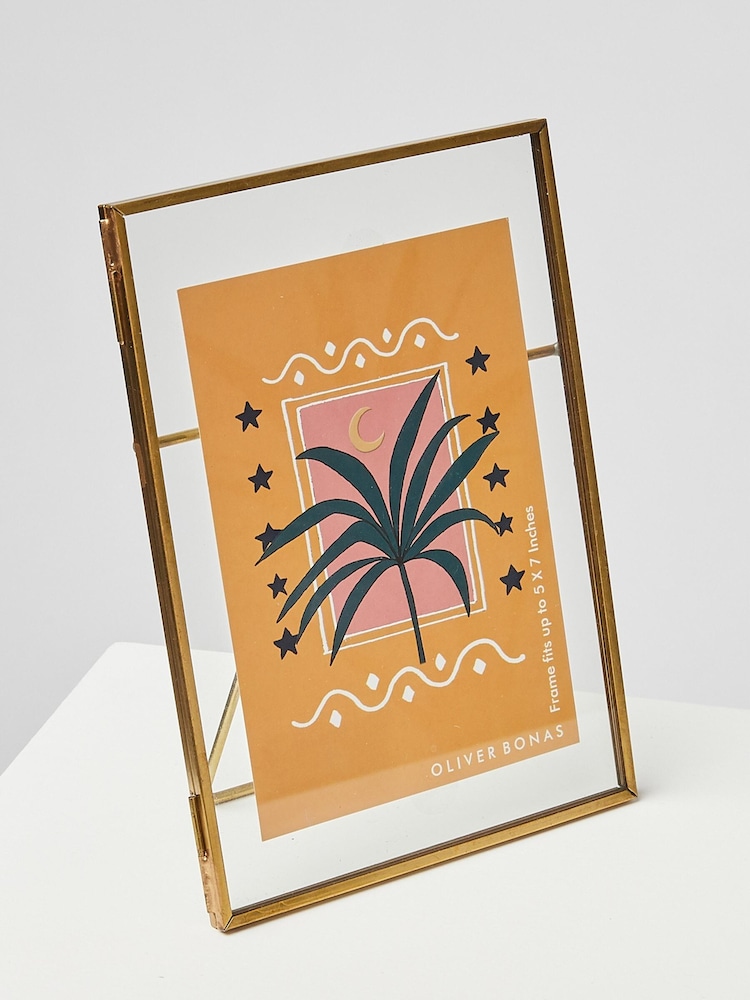 Oliver Bonas Gold/Glass Standing Portrait 5 x 7 Photo Frame - Image 2 of 3 Oliver Bonas Gold/Glass Standing Portrait 5 x 7 Photo Frame - Image 2 of 3