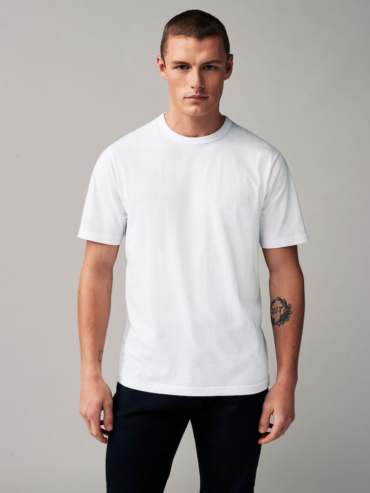 White Short Sleeve Basic Crew Neck Regular Fit T-Shirt - Image 1 of 7