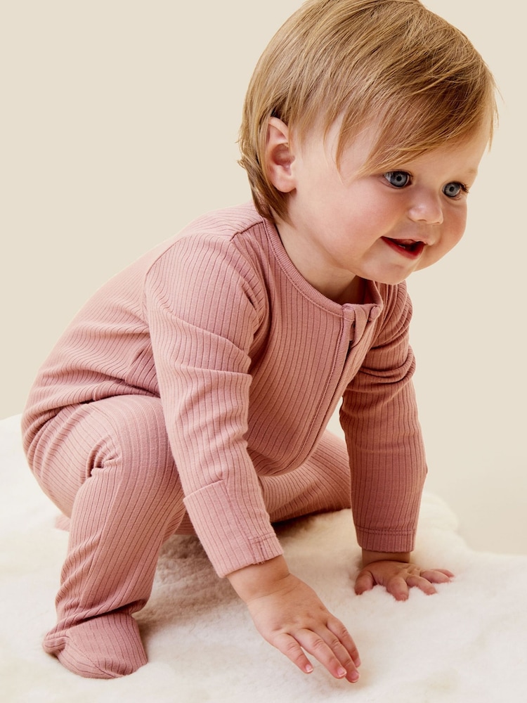 Rosa - MORI Ribbed Stretch Cotton & Bamboo 2 Way Zip Sleepsuit - Imagen 1 de 5