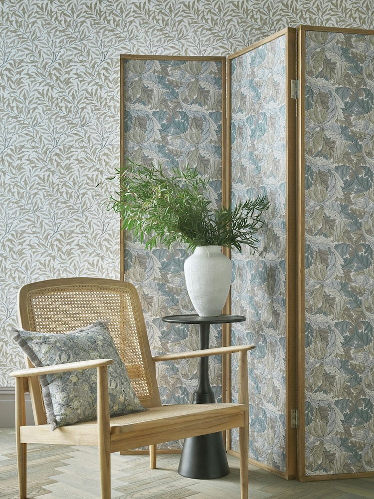 Clarke & Clarke William Morris Designs Slate Dove Acanthus 10.05M Wallpaper - Image 1 of 2