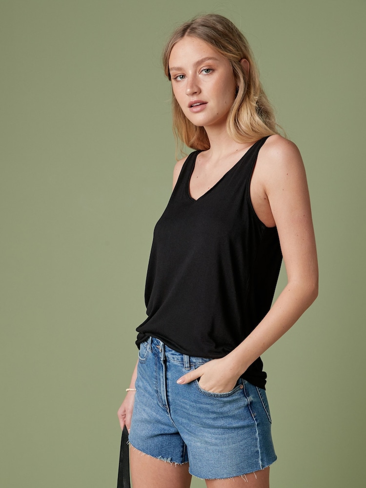 Black Slouch Vest - Image 1 of 6